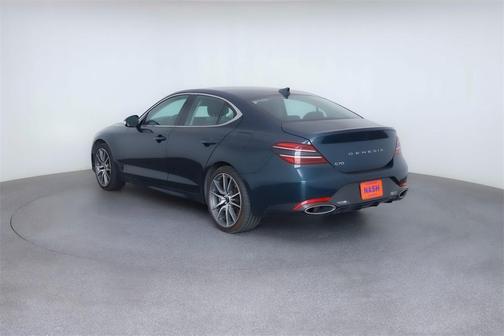 2025 Genesis G70 2.5T RWD