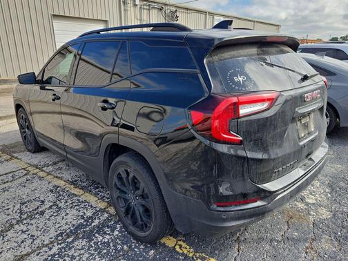Ebony Twilight Metallic 2022 GMC Terrain SLT