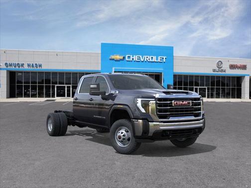2025 GMC Sierra 3500 Base