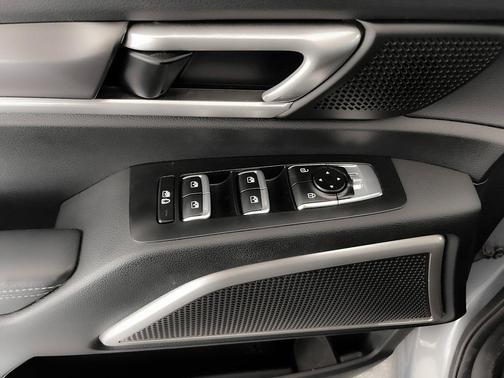 2023 Kia Telluride LX