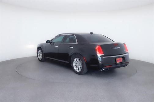 2017 Chrysler 300C Base