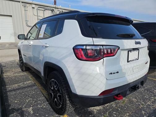 2025 Jeep Compass Trailhawk