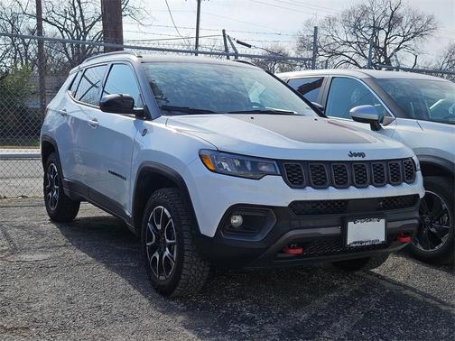 2025 Jeep Compass Trailhawk