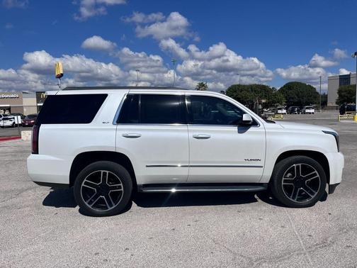 2018 GMC Yukon SLT