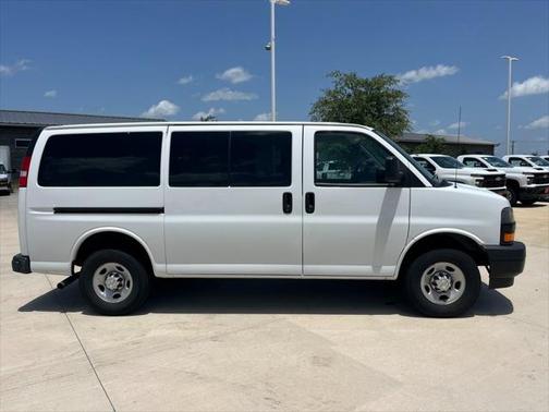 2023 Chevrolet Express 3500 RWD 3500 Regular Wheelbase LS