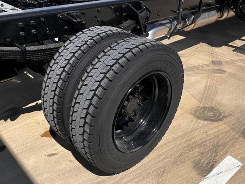 2024 Chevrolet Silverado 1500 1WT