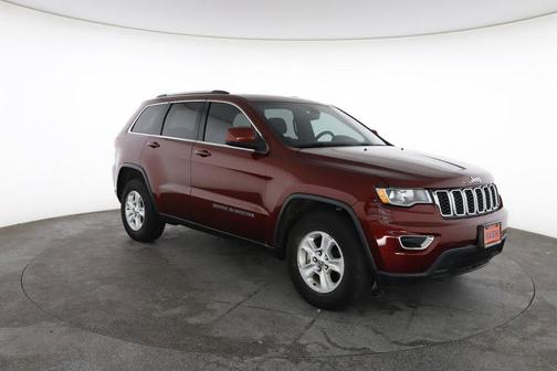 Velvet Red Pearlcoat 2017 Jeep Grand Cherokee Laredo