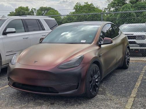 Red Multi-Coat 2022 Tesla Model Y Performance Dual Motor All-Wheel Drive