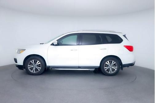 2019 Nissan Pathfinder S