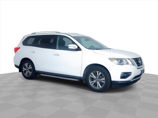 2019 Nissan Pathfinder S