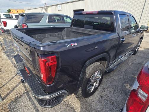 Titanium Rush Metallic 2024 GMC Sierra 1500 SLT