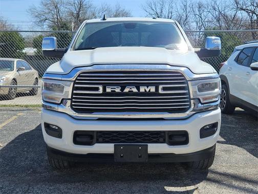 2024 RAM 2500 Laramie Crew Cab 4x4 6'4' Box