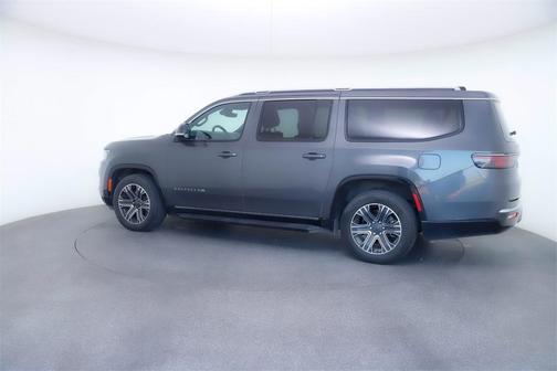 2024 Jeep Wagoneer L Series II 4x2