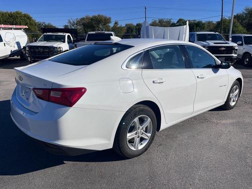 2023 Chevrolet Malibu FWD 1LT