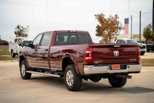 2021 RAM 3500 Laramie Crew Cab 4x4 8' Box