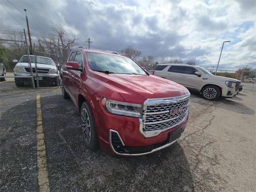 2020 GMC Acadia Denali