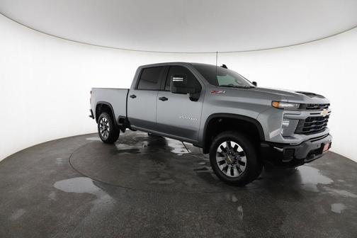 Sterling Gray Metallic 2026 Chevrolet Silverado 2500 Custom