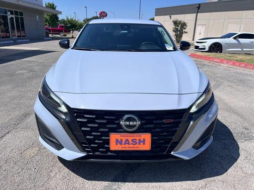 2023 Nissan Altima SR FWD