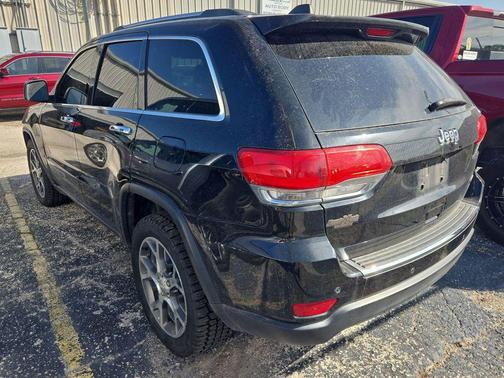 Diamond Black Crystal Pearlcoat 2019 Jeep Grand Cherokee Limited