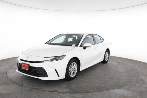 Ice Cap 2025 Toyota Camry LE