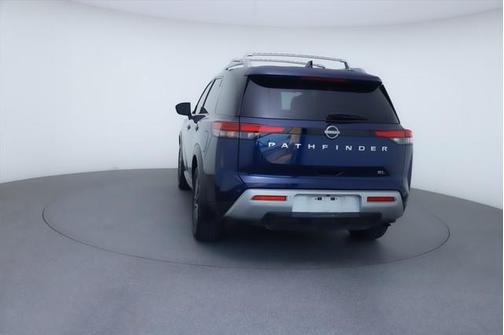 2024 Nissan Pathfinder SL FWD