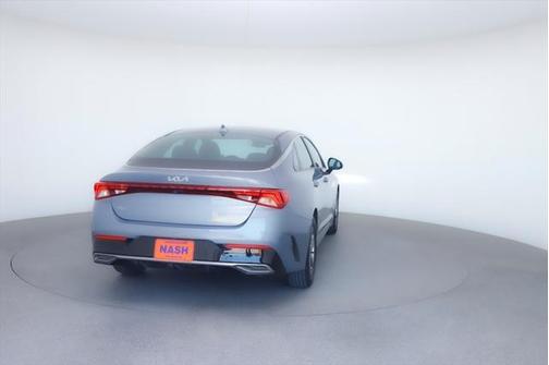 2022 Kia K5 LXS