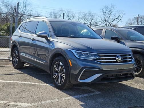 2024 Volkswagen Tiguan 2.0T Wolfsburg Edition