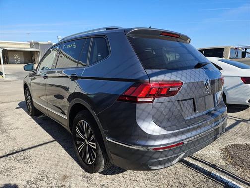 2024 Volkswagen Tiguan 2.0T Wolfsburg Edition