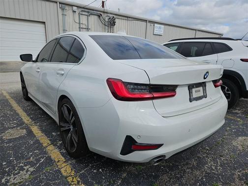2021 BMW 330 330i