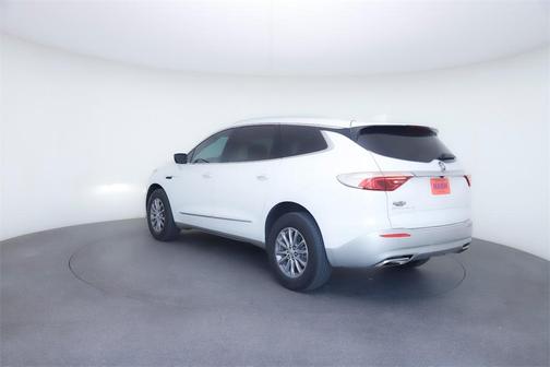 2023 Buick Enclave Essence FWD