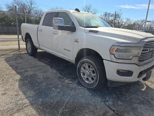 2024 RAM 2500 Laramie Crew Cab 4x4 6'4' Box