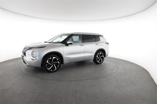 2023 Mitsubishi Outlander SEL 2.5 2WD