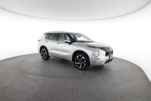 2023 Mitsubishi Outlander SEL 2.5 2WD