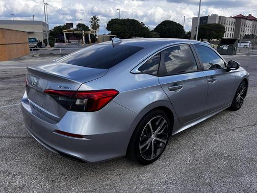 2024 Honda Civic Touring