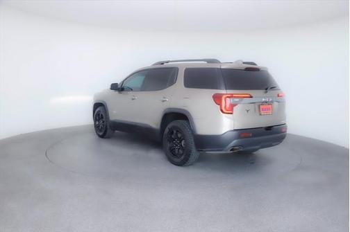 2023 GMC Acadia AWD AT4