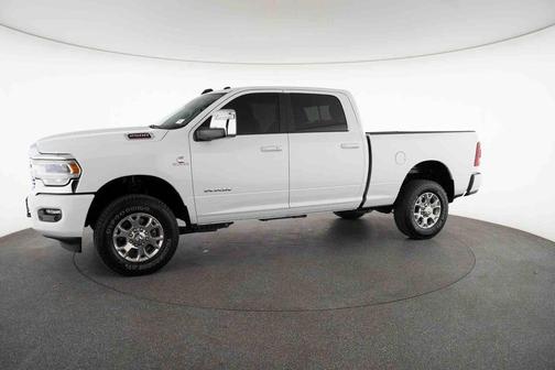 2024 RAM 2500 Laramie Crew Cab 4x4 6'4' Box