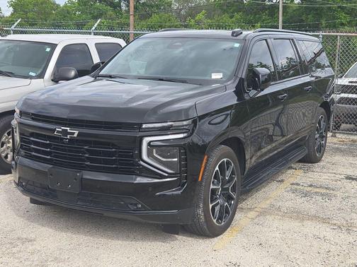 Black 2025 Chevrolet Suburban RST