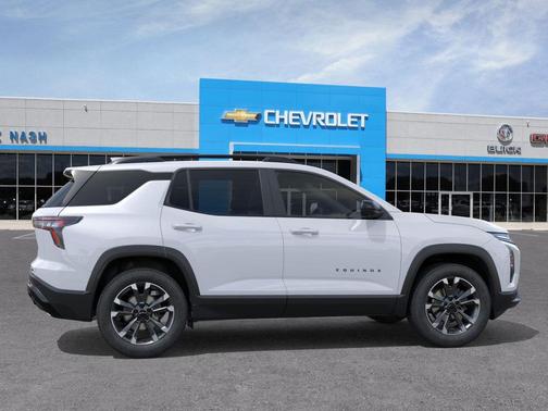 Polar White Tricoat 2026 Chevrolet Equinox FWD RS