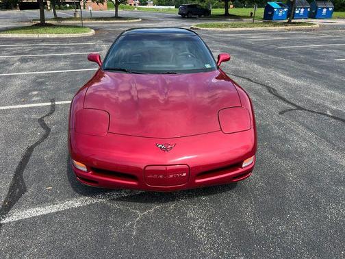 2000 Chevrolet Corvette Base