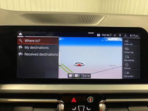 Photo 4 of 32 of 2019 BMW 330 i xDrive