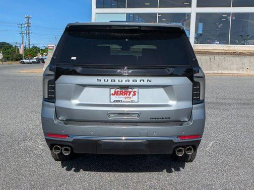 2025 Chevrolet Suburban Premier