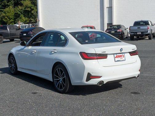2022 BMW 330 xDrive