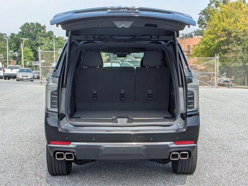 2025 Chevrolet Tahoe 4WD High Country