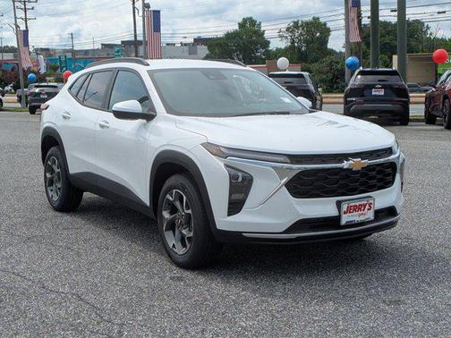 2025 Chevrolet Trax LT