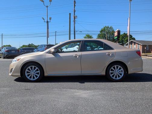 Sandy Beach Metallic 2012 Toyota Camry L