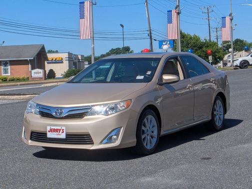 Sandy Beach Metallic 2012 Toyota Camry L