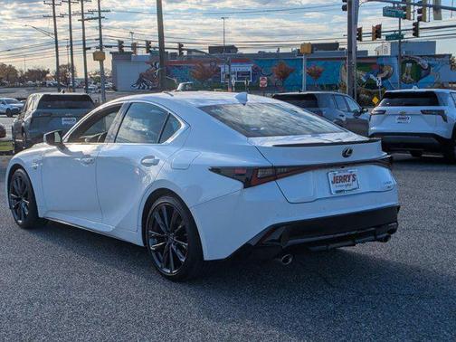 2022 Lexus IS 350 Base