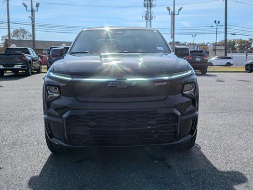 2024 Chevrolet Silverado EV RST