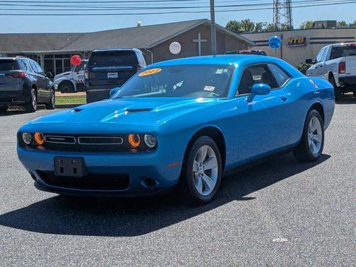 2023 Dodge Challenger SXT