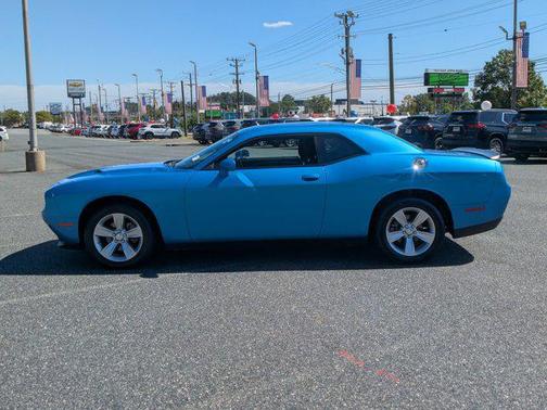 2023 Dodge Challenger SXT